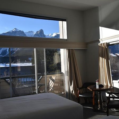 The Drake Inn Canmore Eksteriør bilde