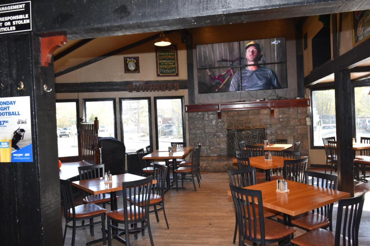 The Drake Inn Canmore Eksteriør bilde